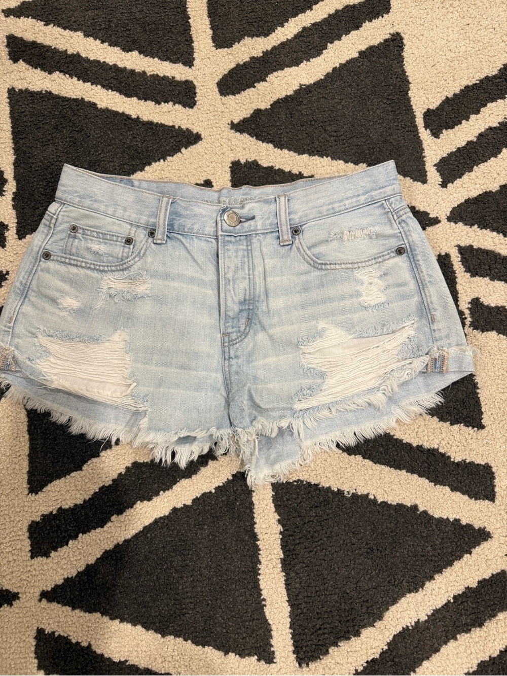 American Eagle Light Blue Distressed Denim Shorts - Women